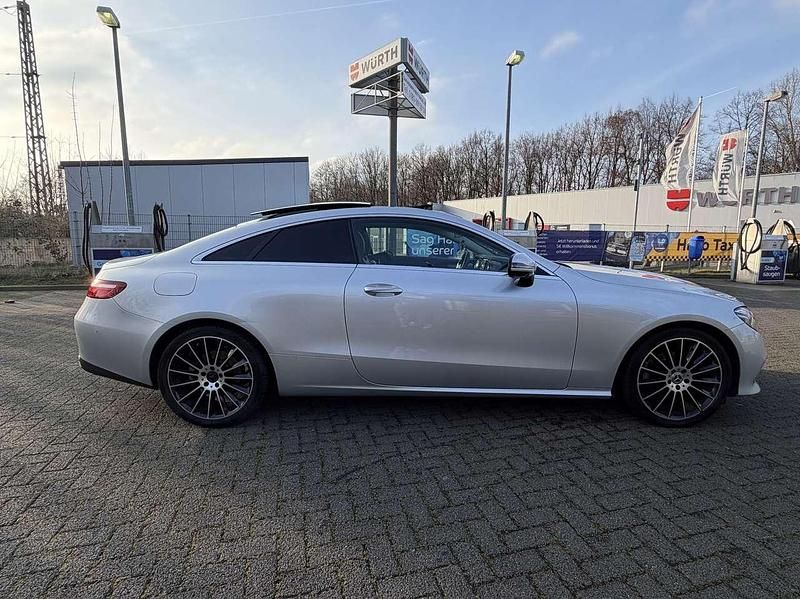 Gebraucht Mercedes E200 184 PS (135 kW) 2016 Grau Coupé