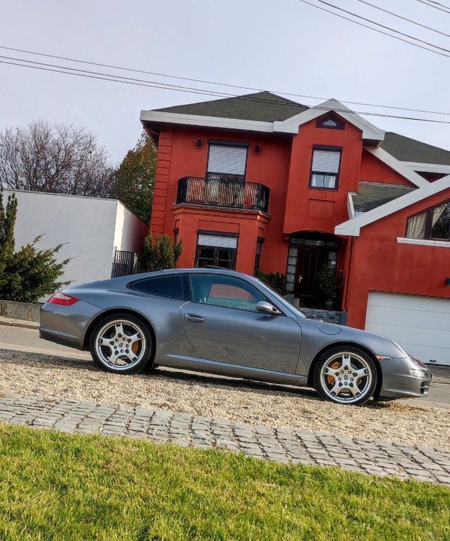 Grau Gebraucht 2005 Porsche 911 Carrera | 41.900 € (Superpreis) - Bild 1/4