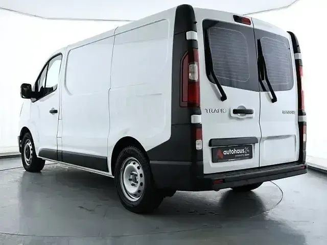 Gebraucht Renault Trafic Komfort 150 PS (110 kW) 2023 Andere Van / Kleinbus