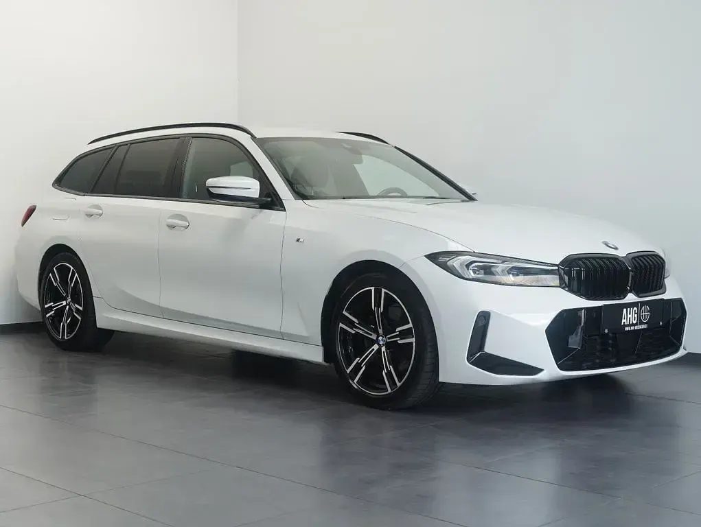 Gebraucht BMW 320 M Sport 190 PS (139 kW) 2022 Weiß Kombi