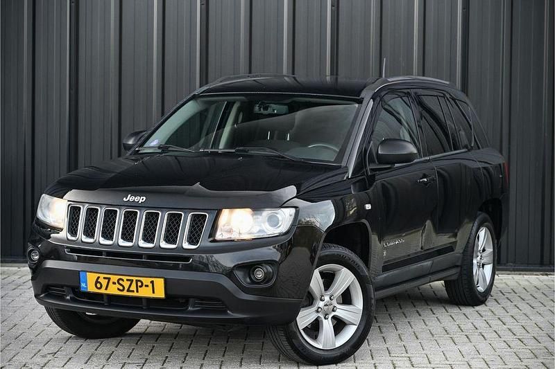 Schwarz Gebraucht 2012 Jeep Compass Sport SUV | 4.882 € (Fairer Preis) - Bild 1/4