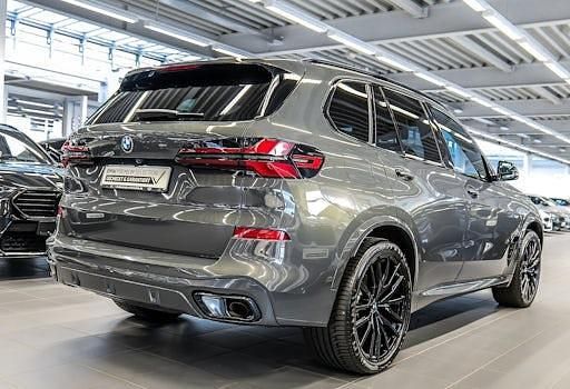 Second-hand BMW X5 Comfort Edition 286 CP (210 kW) 2024 Gri SUV