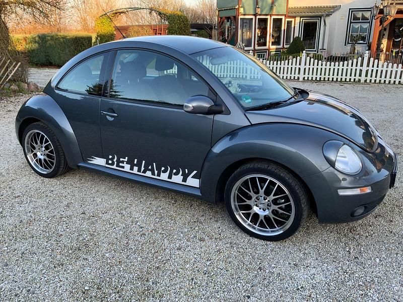 Gebraucht VW New Beetle 102 PS (75 kW) 2009 Grau Kleinwagen
