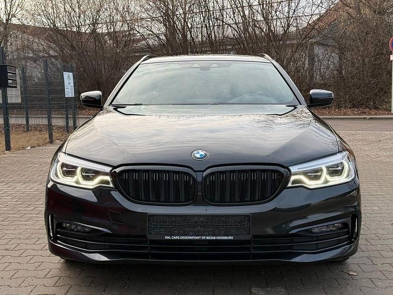 Gebraucht BMW 530 Sport Line 265 PS (194 kW) 2018 Schwarz Limousine