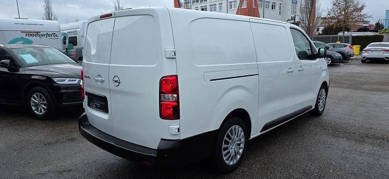 Gebraucht Opel Vivaro 144 PS (105 kW) 2021 Weiß Van / Kleinbus