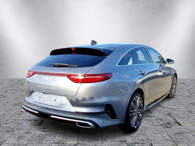 Gebraucht Kia ProCeed GT-Line 140 PS (102 kW) 2025 Silber Kombi