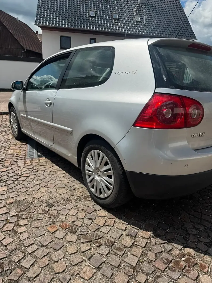 Gebraucht VW Golf V 80 PS (58 kW) 2007 Grau Limousine