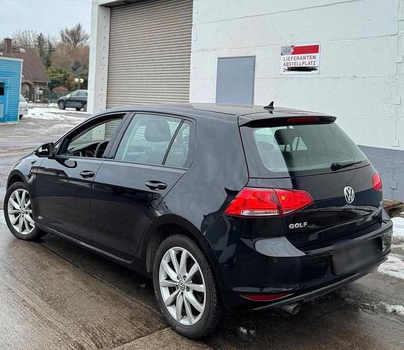 Gebraucht VW Golf 110 PS (80 kW) 2014 Schwarz Limousine