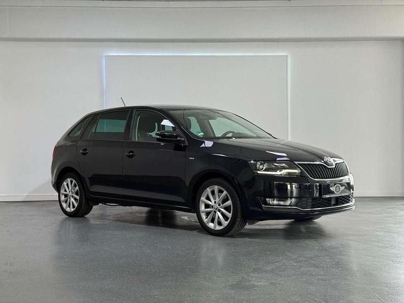 Schwarzmagic perleffekt Gebraucht 2018 Skoda Rapid Kombi | 11.399 € (Fairer Preis) - Bild 1/4