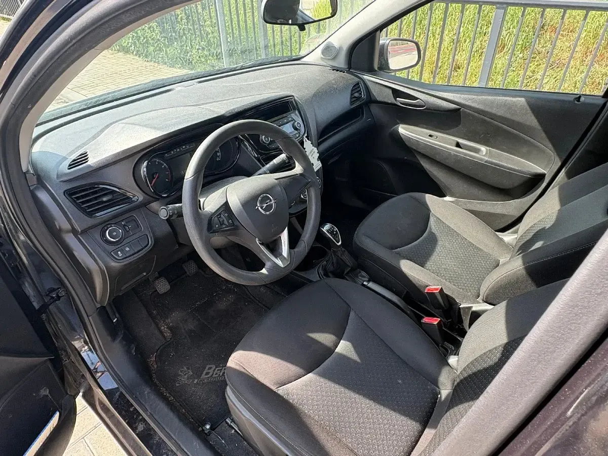Gebraucht Opel Karl 2016 Schwarz Kleinwagen