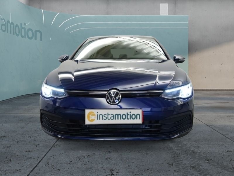 Gebraucht VW Golf VIII Pro 131 PS (96 kW) 2024 Blau Limousine