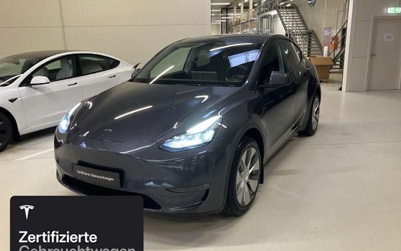 Gebraucht Tesla Model Y 273 kW (372 PS) 2023 Silber SUV