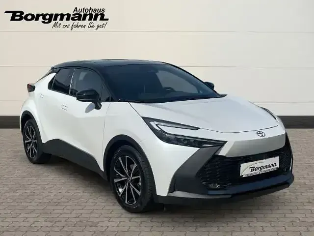 Gebraucht Toyota C-HR 140 PS (102 kW) 2024 089)/ black (202) (weiss SUV