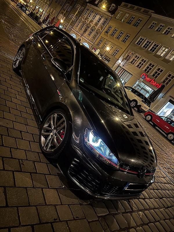 Grau Gebraucht 2016 VW Golf VII GTI Limousine | 17.500 € (Fairer Preis) - Bild 1/4