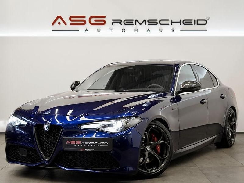 Gebraucht Alfa Romeo Giulia Lusso 281 PS (206 kW) 2019 Blau Limousine