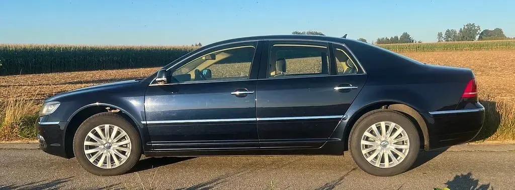 Gebraucht VW Phaeton 300 PS (220 kW) 2011 Blau Limousine