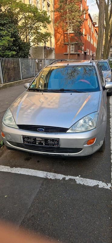 Occasion Ford Focus 75 ch (55 kW) 2000 Argent Break