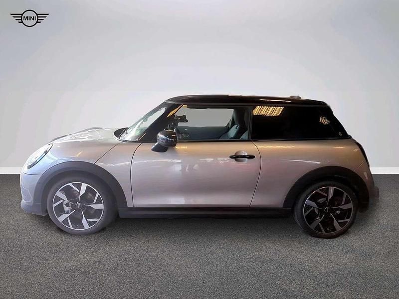 Gebraucht Mini Cooper S Favoured 204 PS (150 kW) 2025 Grau Kleinwagen