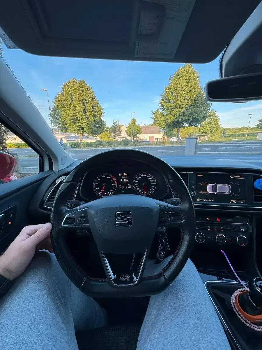 Gebraucht Seat Leon FR 125 PS (91 kW) 2018 Weiß Limousine
