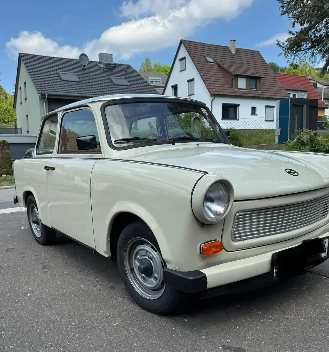 Gebraucht Trabant 601 26 PS (19 kW) 1990 Grau Limousine
