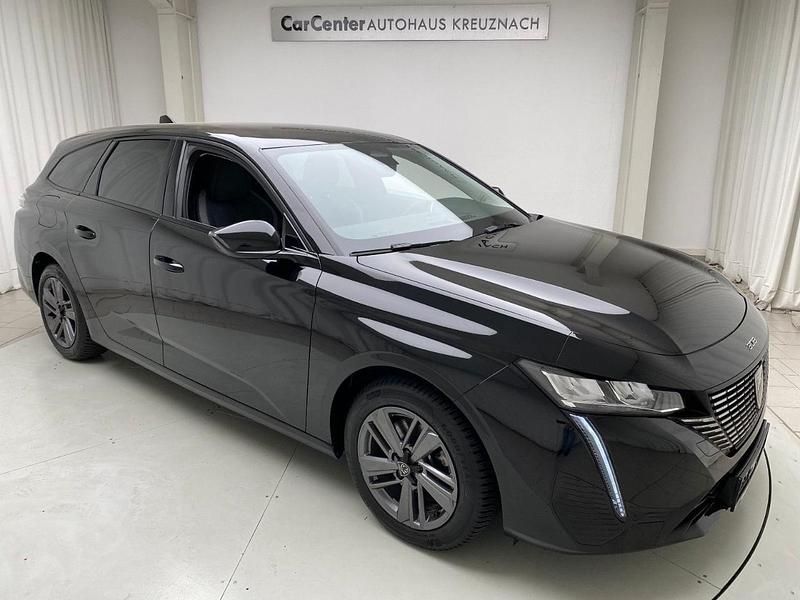 Schwarz Gebraucht 2024 Peugeot 308 Allure Kombi | 20.950 € (Guter Preis) - Bild 1/3
