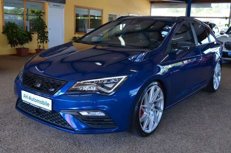 "mystery" blau Gebraucht 2017 Cupra Leon Kombi | 18.880 € (Fairer Preis) - Bild 1/4