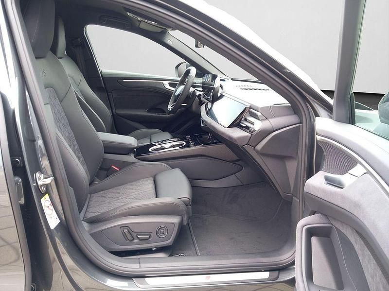 Neu Audi A6 Sport 299 PS (219 kW) 2025 Grau Limousine