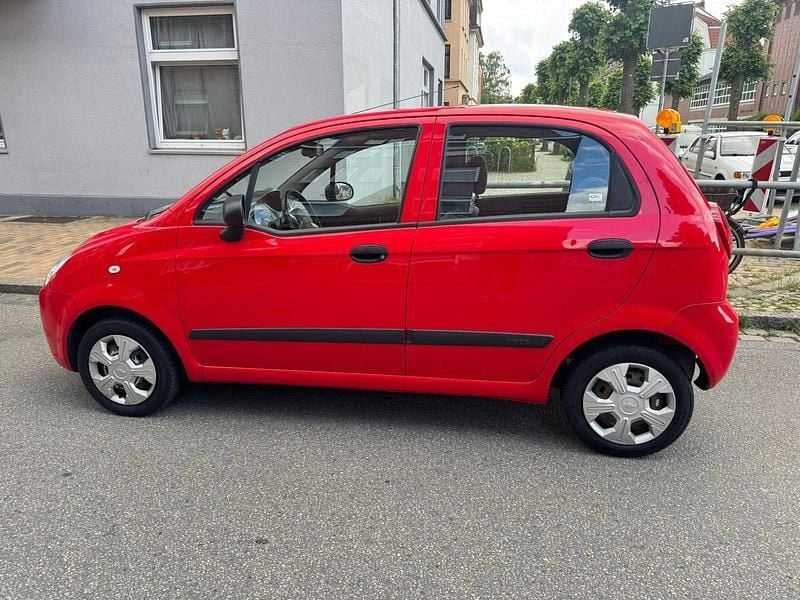 Rot Gebraucht 2009 Chevrolet Matiz Kleinwagen | 950 € (Guter Preis) - Bild 1/4