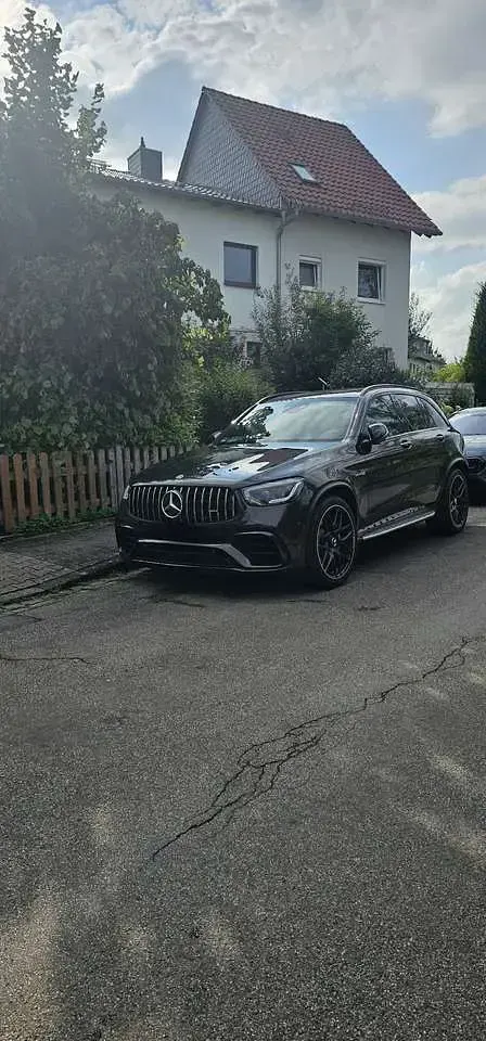 Gebraucht Mercedes GLC63 AMG AMG 476 PS (350 kW) 2020 SUV