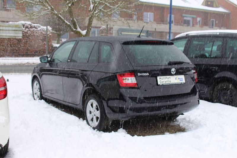 Gebraucht Skoda Fabia 105 PS (77 kW) 2016 Schwarz Kombi