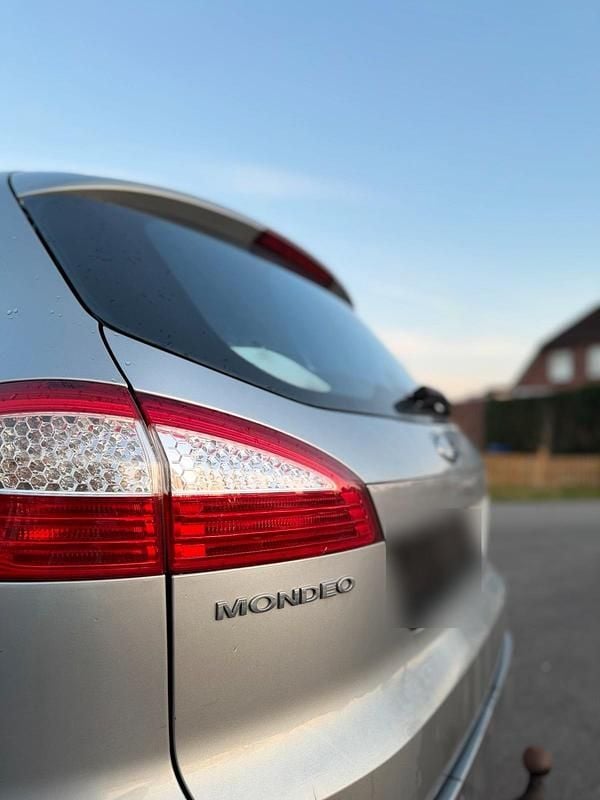 Gebraucht Ford Mondeo 140 PS (102 kW) 2008 Grau Kombi