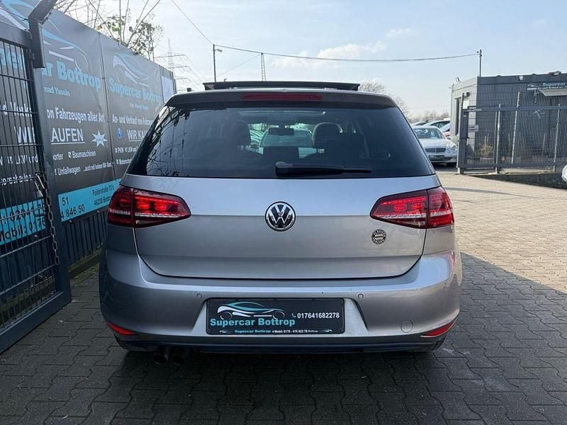 Gebraucht VW Golf VII Highline 150 PS (110 kW) 2014 Silber Limousine