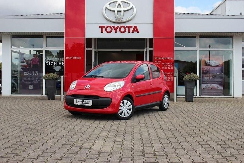 Scarletrot Gebraucht 2009 Citroën C1 Kleinwagen | 1.990 € (Guter Preis) - Bild 1/4