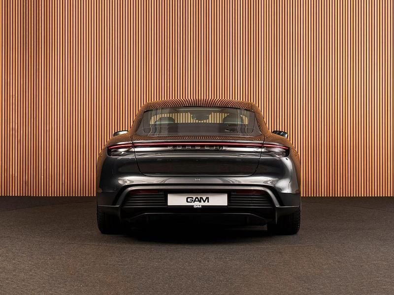 Gebraucht Porsche Taycan Performance Package 350 kW (476 PS) 2021 Grau Limousine