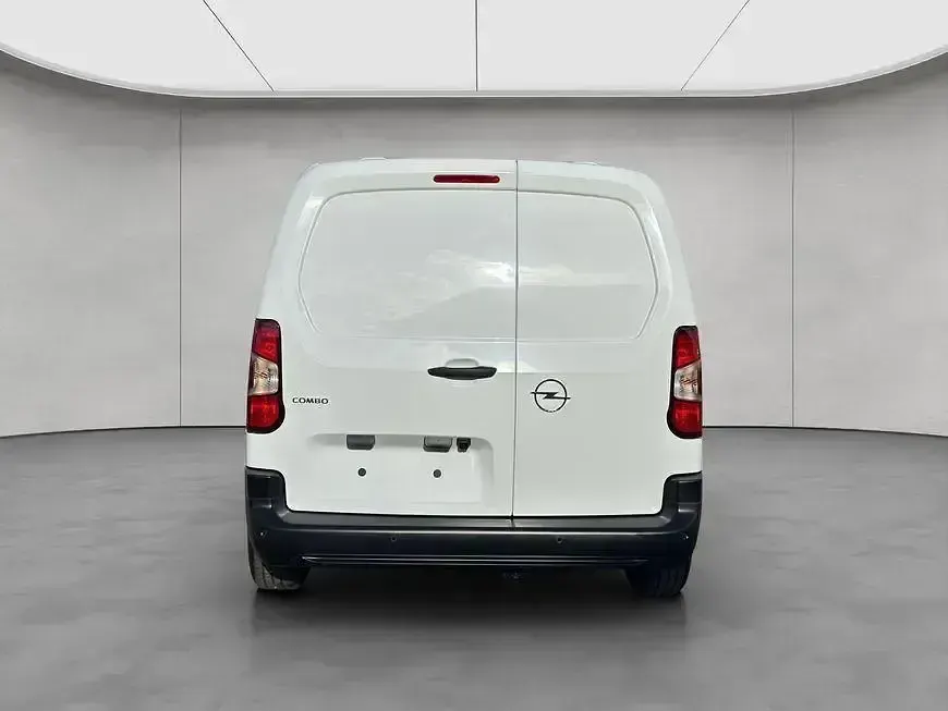 Neu Opel Combo 110 PS (80 kW) 2026 Weiß Van / Kleinbus
