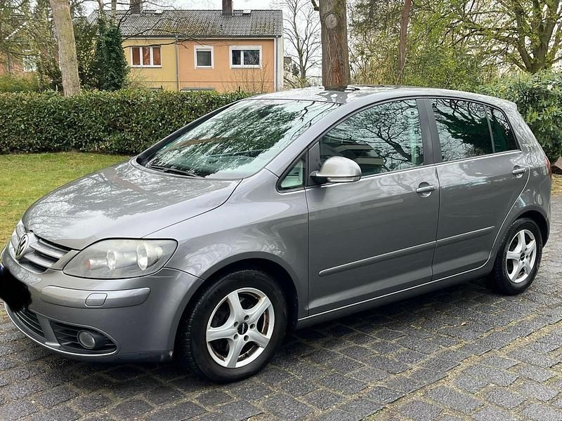 Gebraucht VW Golf V 105 PS (77 kW) 2007 Silber Kombi