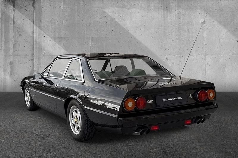 Second-hand Ferrari 412 340 CP (250 kW) 1987 Negru Coupe