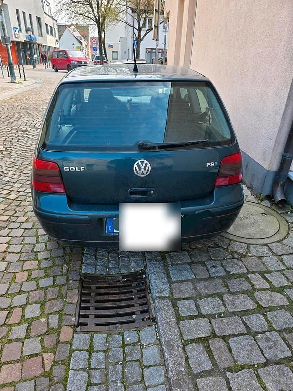 Gebraucht VW Golf IV 101 PS (74 kW) 2000 Grün Kleinwagen