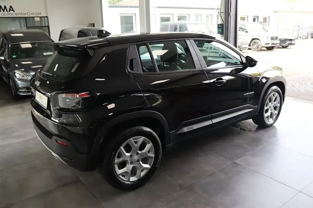 Gebraucht Jeep Avenger Altitude 101 PS (74 kW) 2025 Schwarz SUV