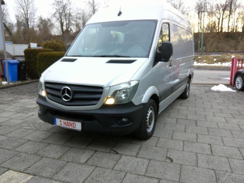 Silber Gebraucht 2018 Mercedes Sprinter Van | 16.600 € (Superpreis) - Bild 1/4