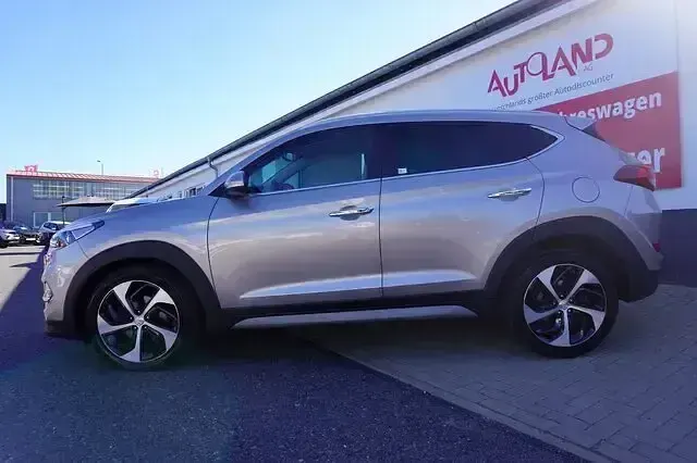 Gebraucht Hyundai Tucson Premium 177 PS (130 kW) 2018 Beige SUV
