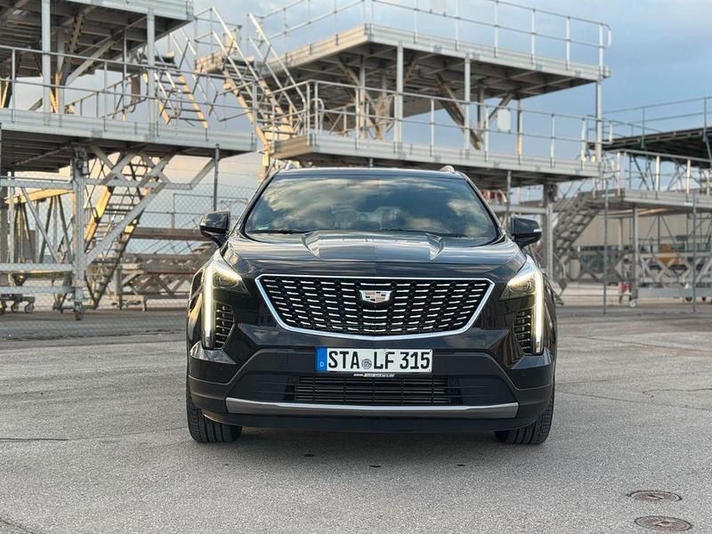 Gebraucht Cadillac XT4 230 PS (169 kW) 2023 Schwarz SUV
