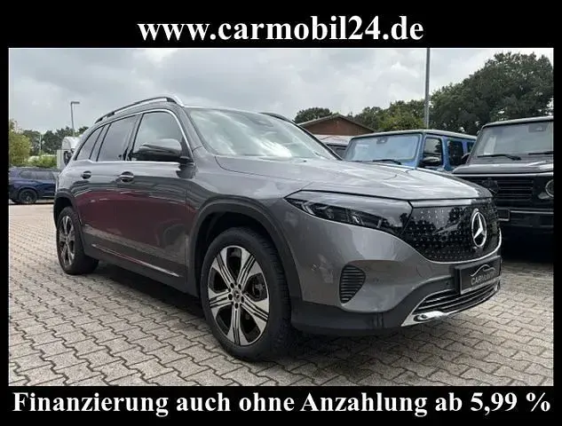 Gebraucht Mercedes EQB350 Electric Art 214 kW (292 PS) 2025 Mountaingrau (metallic) SUV