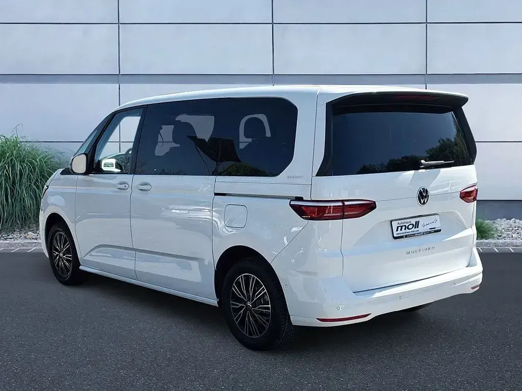 Neu VW Multivan 150 PS (110 kW) 2026 Weiß Van / Kleinbus