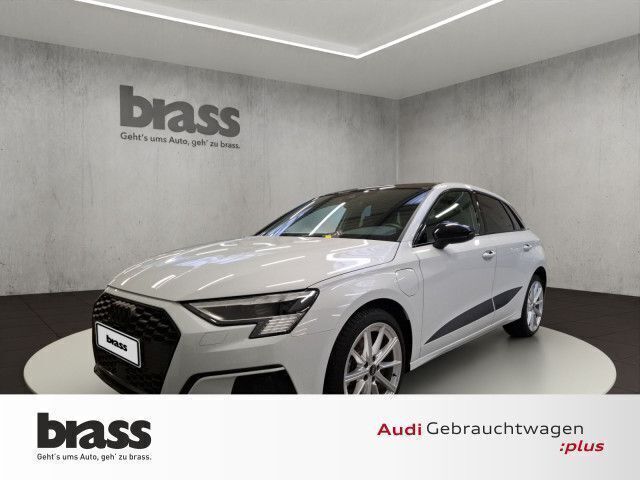 Weiß Gebraucht 2024 Audi A3 Sportback e-tron Advanced Plus Kleinwagen | 38.600 € - Bild 1/4
