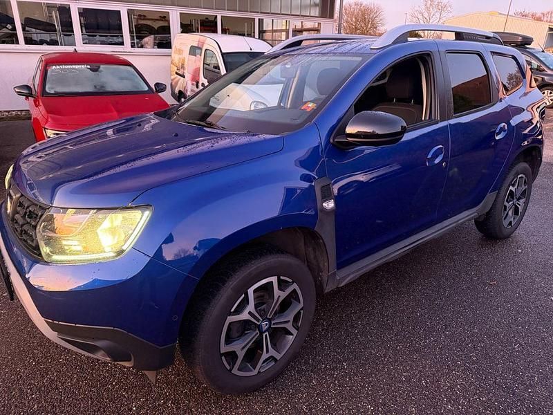 Gebraucht Dacia Duster Celebration 116 PS (85 kW) 2020 Blau SUV
