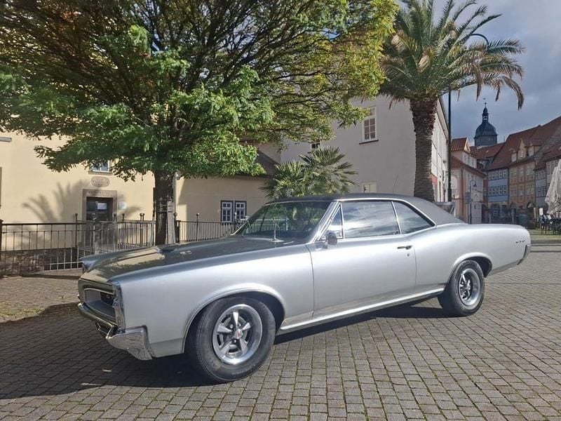 Silber Gebraucht 1966 Pontiac GTO Coupé | 58.800 € - Bild 1/4