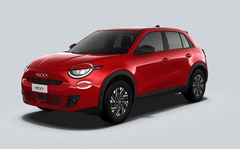 Gebraucht Fiat 600 136 PS (100 kW) 2025 Rot Van / Kleinbus