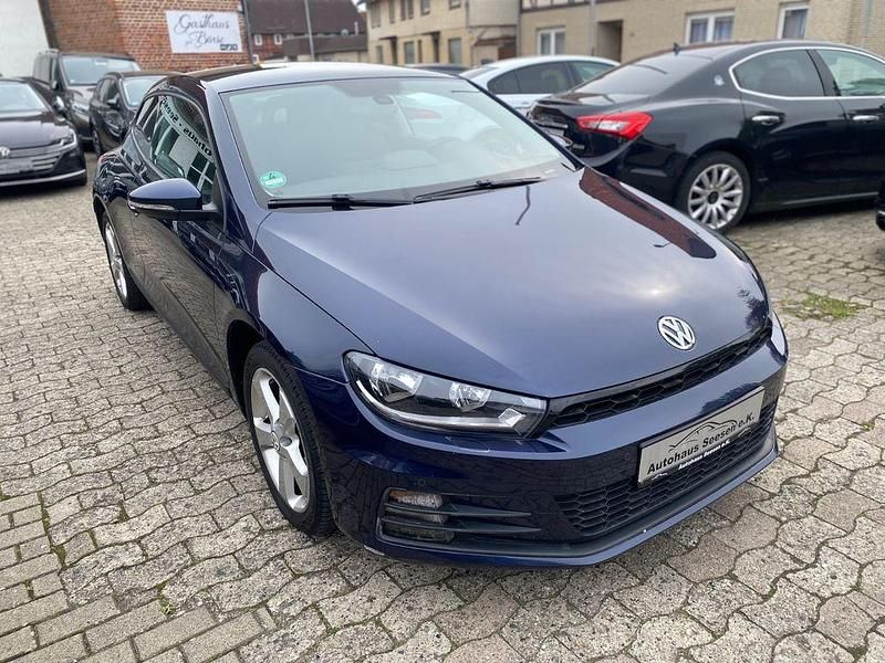 Blau Gebraucht 2015 VW Scirocco Coupé | 13.990 € (Fairer Preis) - Bild 1/4