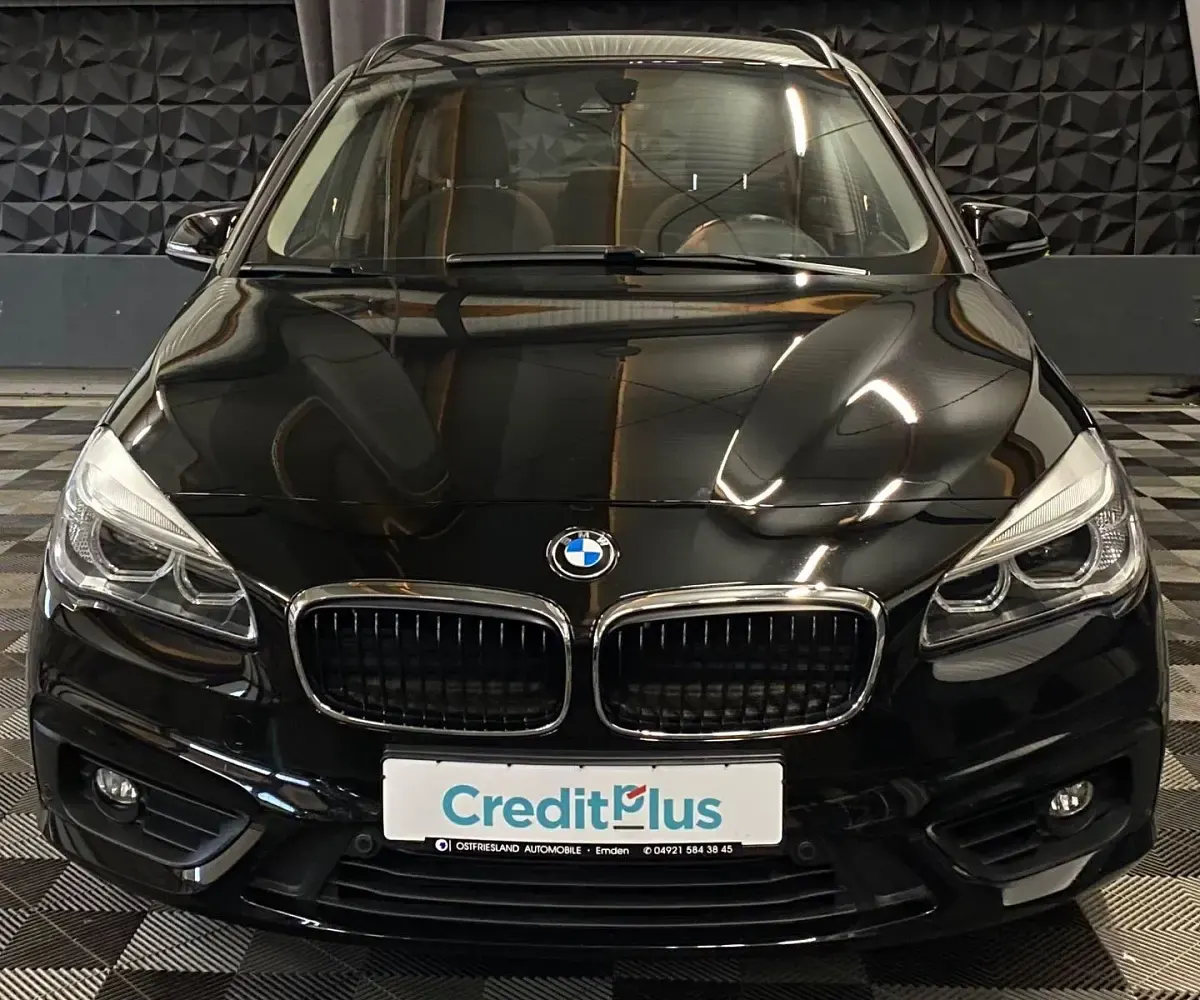 Używany BMW 218 140 KM (102 kW) 2018 Czarny Kombi